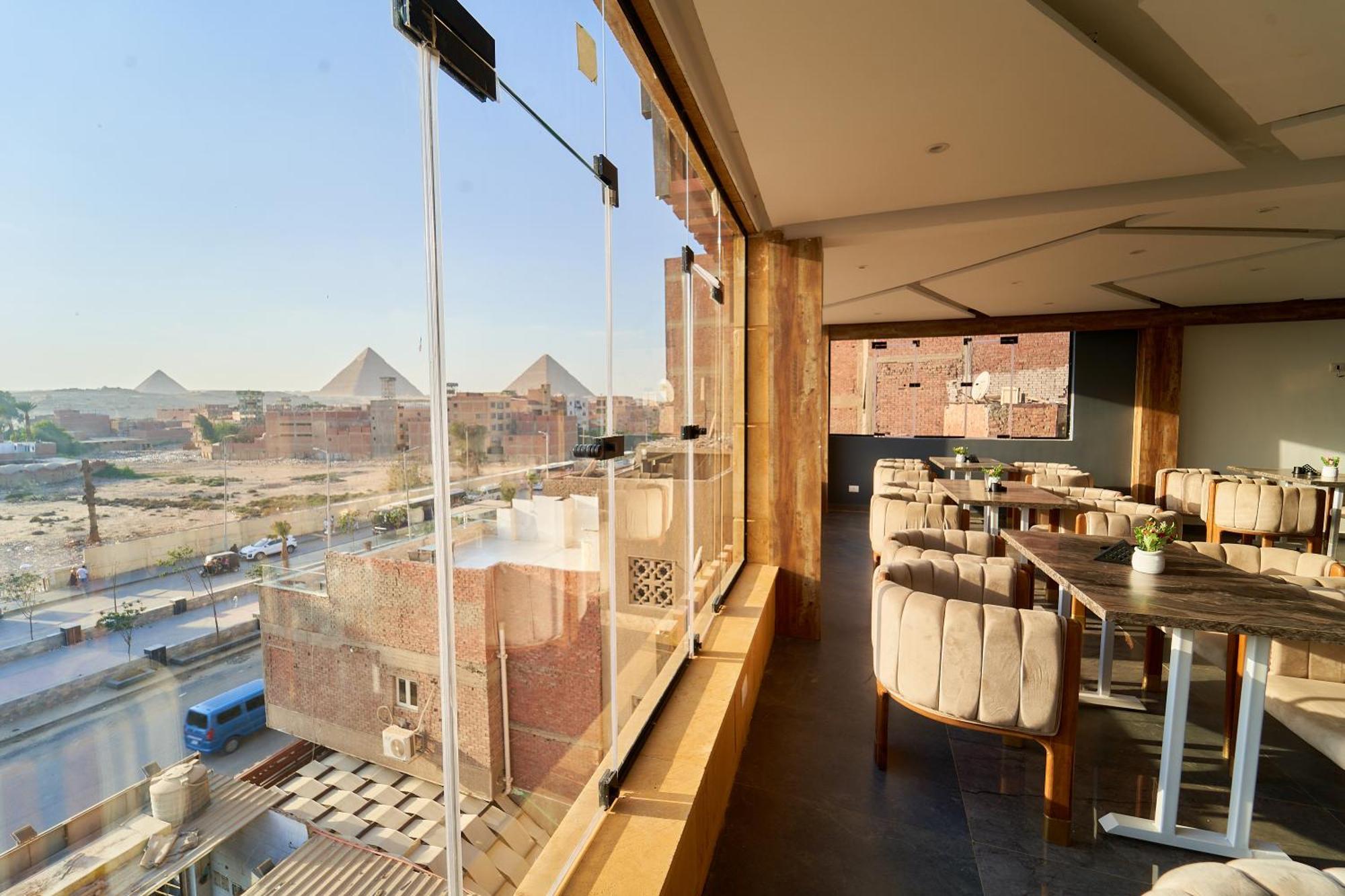 Crown Pyramids View Hotel Giza Exterior foto