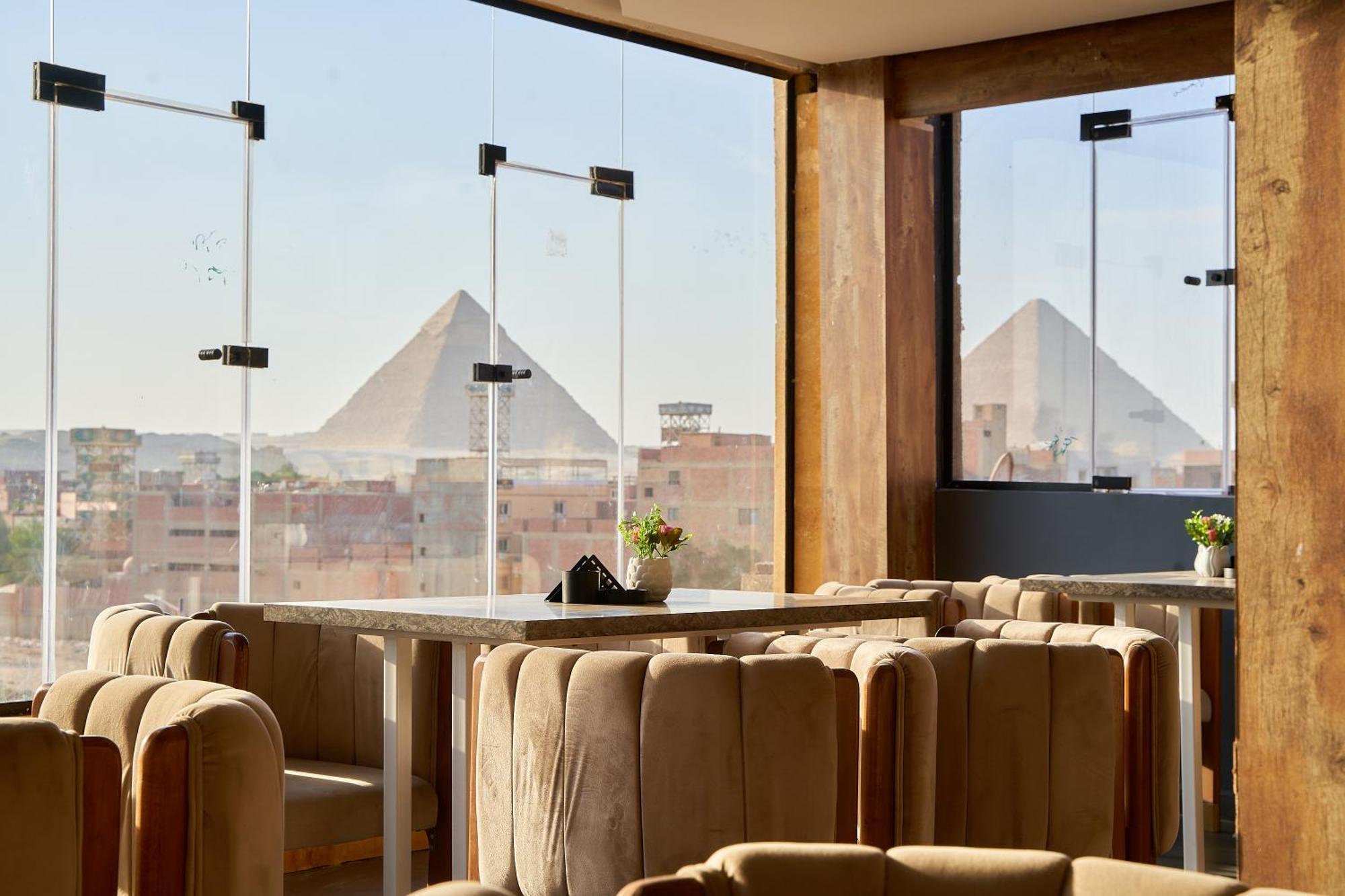 Crown Pyramids View Hotel Giza Exterior foto